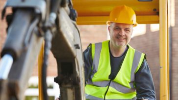 Tips for Operating Heavy Construction Equipment