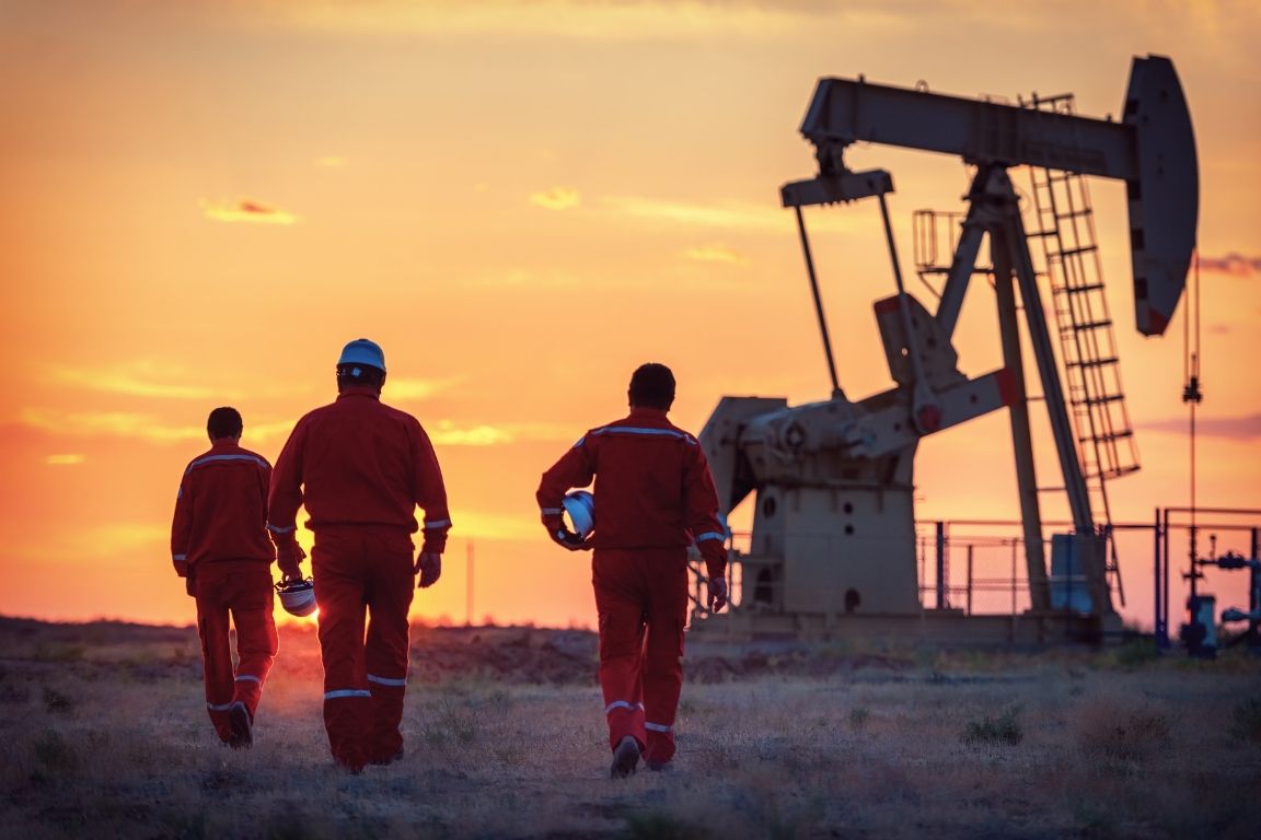 Key Requirements for Starting a Career in the Oil Fields