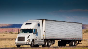 How To Buy a Used Semitruck for Your Business