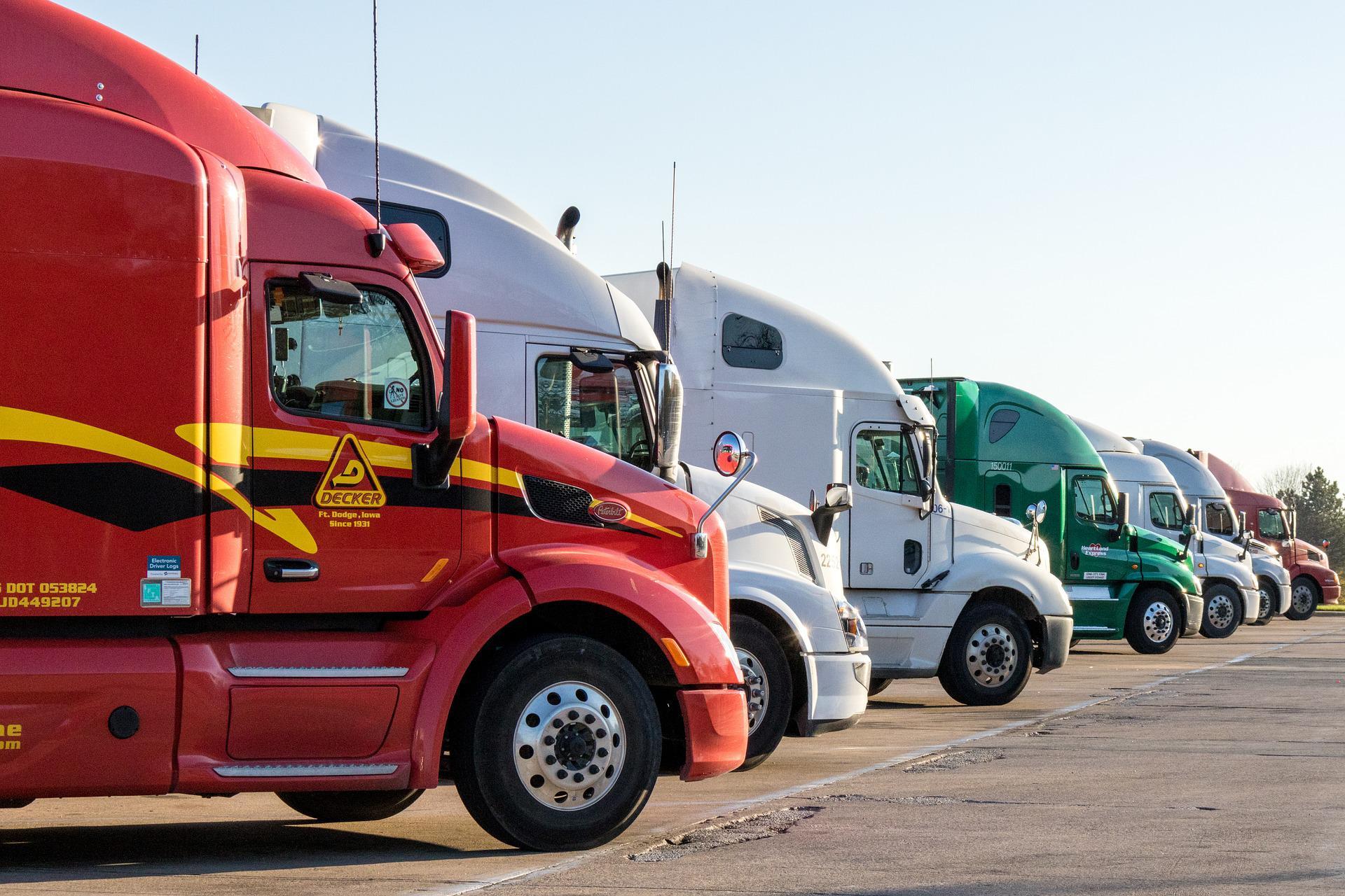 8 Steps To Run A Profitable Truck Transport Business